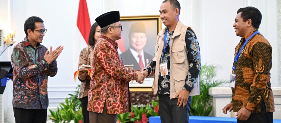 Mendikdasmen: 150 Alumni LPDP Hadir sebagai Teman Belajar Digital di Daerah 3T